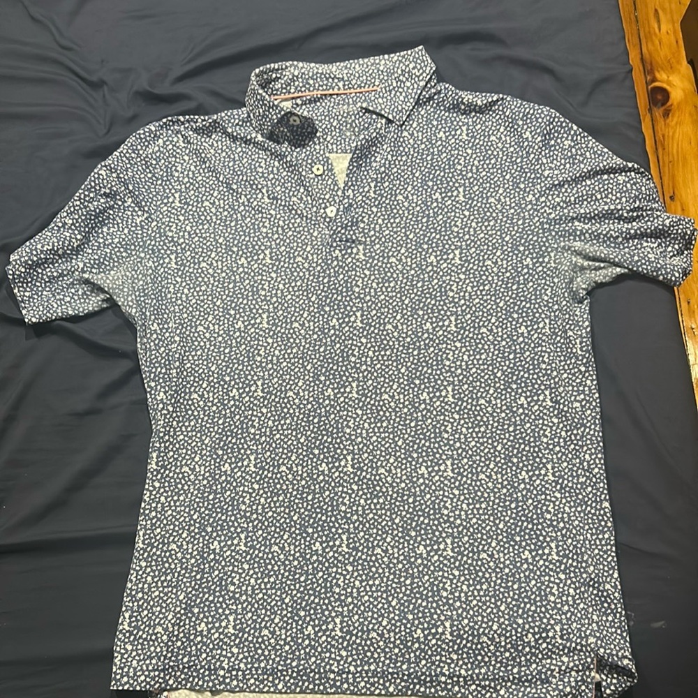 Johnnie-O Polo (Size: Medium)